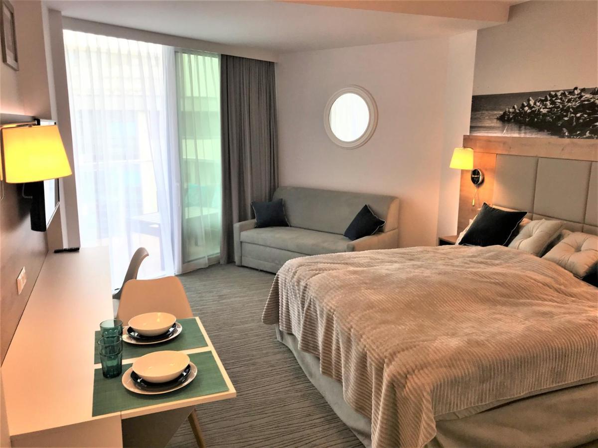 6 Pietro Seaside Apartment Колобжег Екстериор снимка