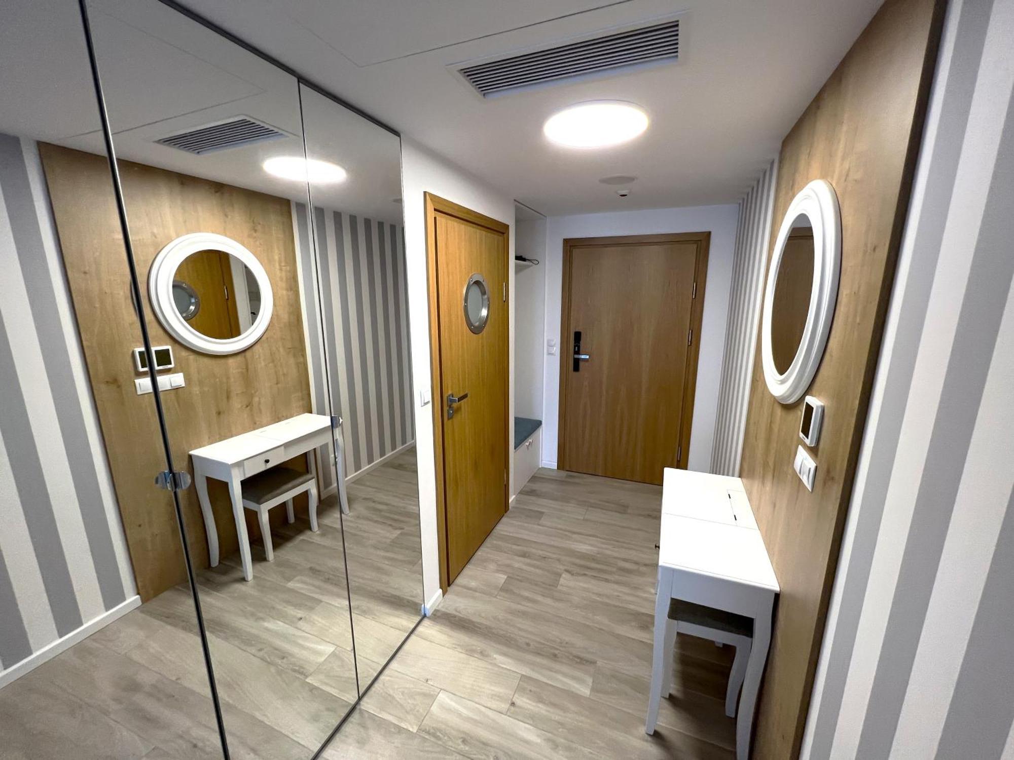 6 Pietro Seaside Apartment Колобжег Екстериор снимка